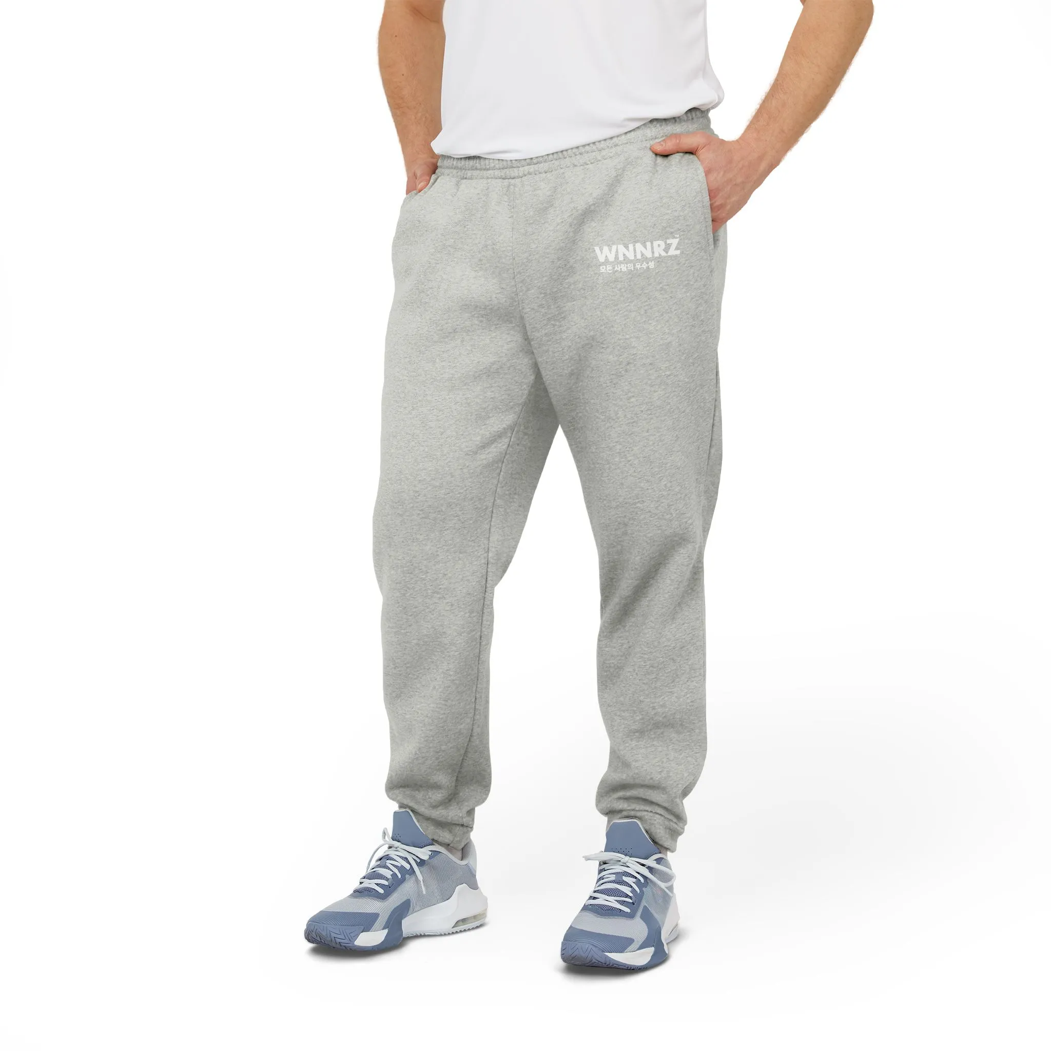 Adidas x WNNRZ – Performance Fleece Joggers – Ansicht 16