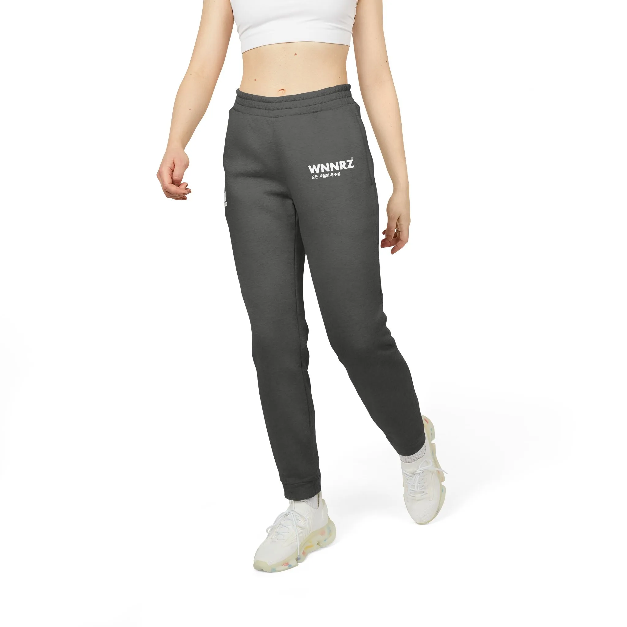 Adidas x WNNRZ – Performance Fleece Joggers – Ansicht 11
