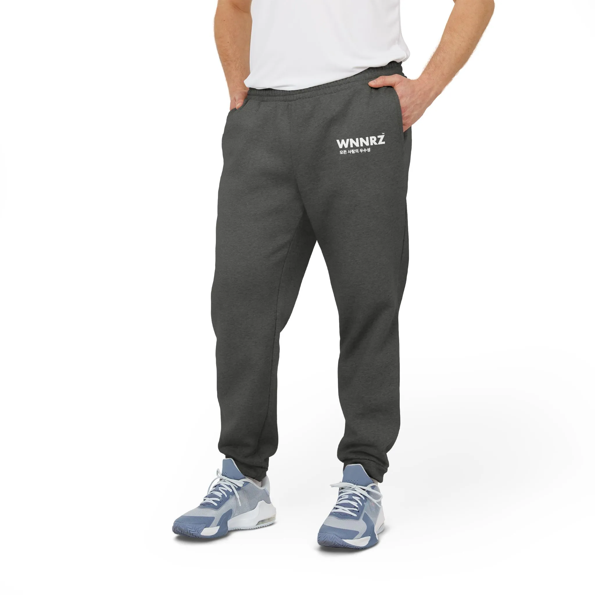 Adidas x WNNRZ – Performance Fleece Joggers – Ansicht 12
